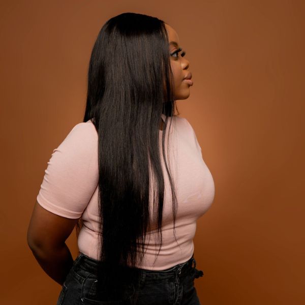 FRONTAL WIG KAY 24 INCH WIG 500 GRAMS